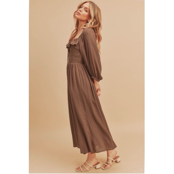 Elegant Brown Midi Dress - Picture 7 of 11